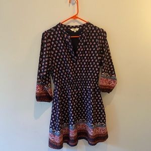 Patterned mid-sleeve dress